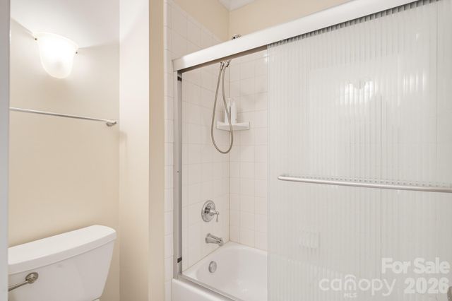 16506 Doves Canyon Lane, Charlotte, NC 28278