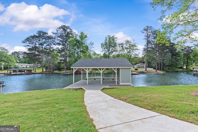 123 Harriett Circle NE, Milledgeville, GA 31061