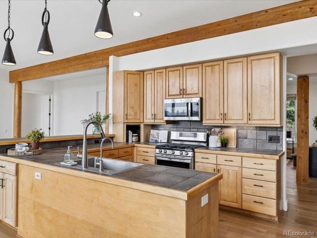 21946 Panorama Drive, Golden, CO 80401