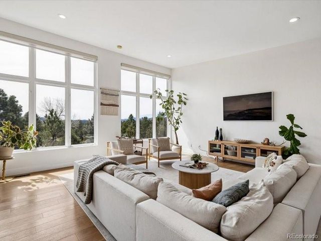 21946 Panorama Drive, Golden, CO 80401