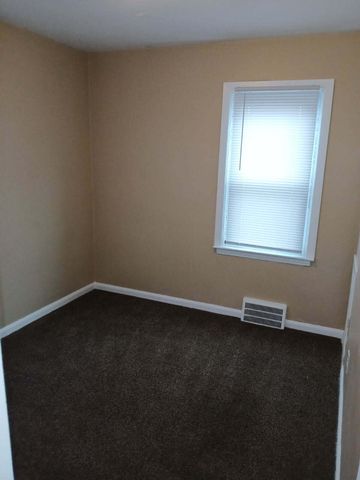 12075 Rossiter Street, Detroit, MI 48224