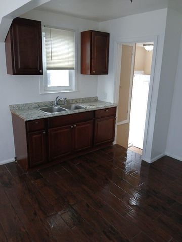 12075 Rossiter Street, Detroit, MI 48224