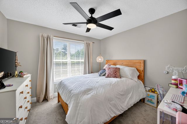 374 Deer Creek Drive, Forsyth, GA 31029