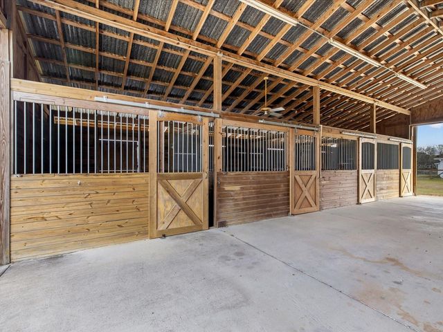 24695 HAYMAN ROAD, Brooksville, FL 34602