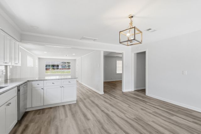 7244 Charles Court, Dallas, TX 75217