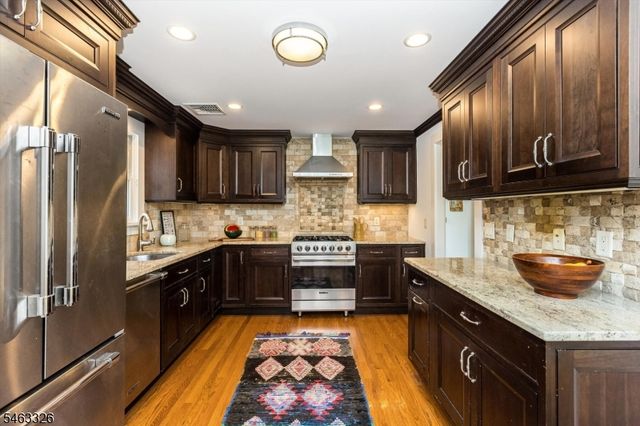 36 Chapman Pl, Glen Ridge Boro Twp., NJ 07028