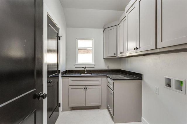 2233 SW 160th Street, Oklahoma City, OK 73170