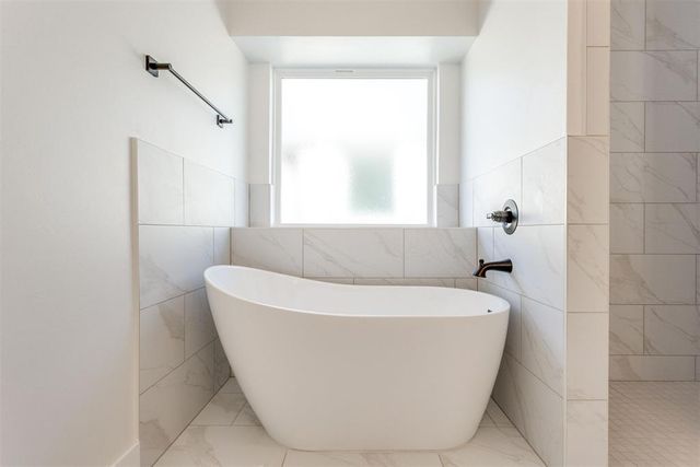 2233 SW 160th Street, Oklahoma City, OK 73170