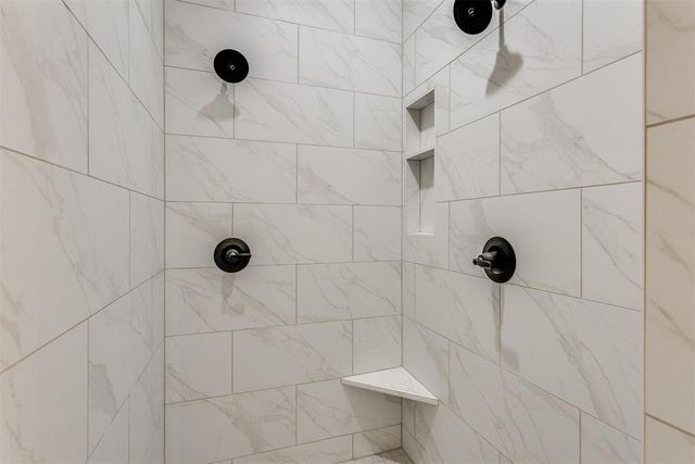 2233 SW 160th Street, Oklahoma City, OK 73170