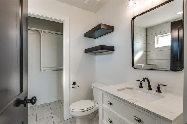 2233 SW 160th Street, Oklahoma City, OK 73170