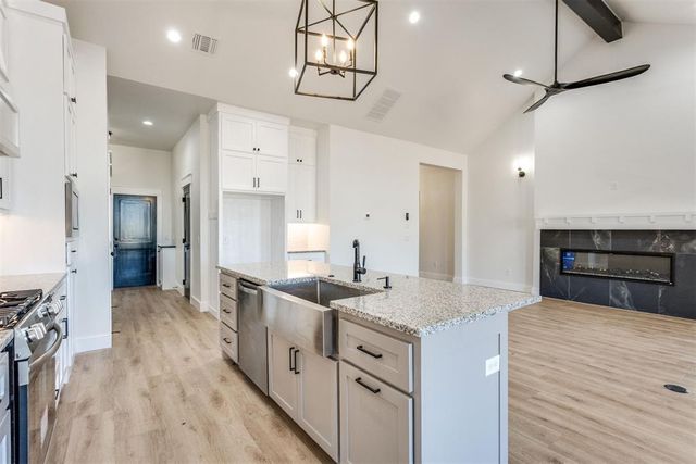 2233 SW 160th Street, Oklahoma City, OK 73170