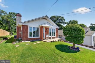 2521 FRANKLIN AVE, Broomall, PA 19008