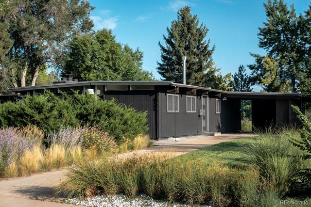 4721 E Idaho Place, Denver, CO 80222