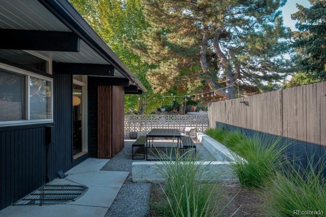 4721 E Idaho Place, Denver, CO 80222