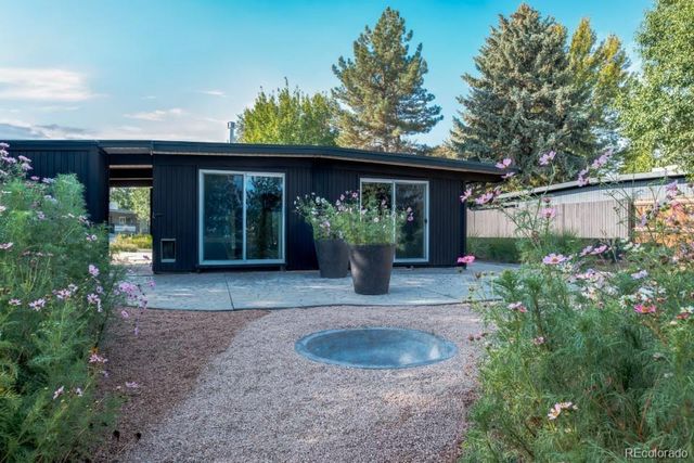 4721 E Idaho Place, Denver, CO 80222