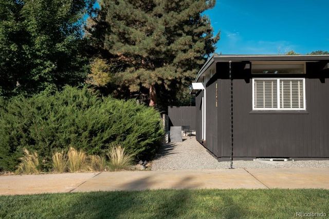 4721 E Idaho Place, Denver, CO 80222