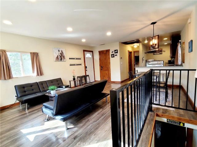 29251 Lake Brook, Cedar Glen, CA 92321