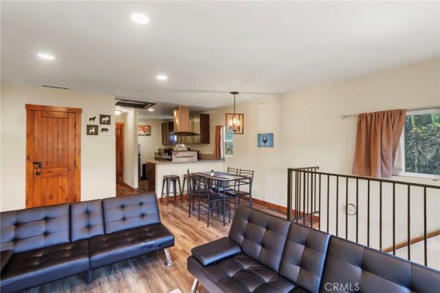 29251 Lake Brook, Cedar Glen, CA 92321