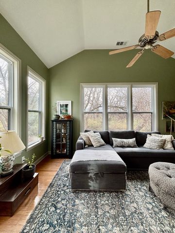 1009 Boxwood Dr, Franklin, TN 37069