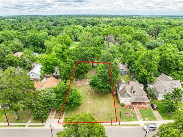 709 S Church, Paris, TX 75460