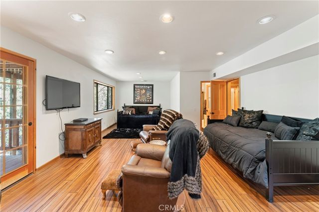 1505 Woodland, Pine Mountain Club, CA 93222