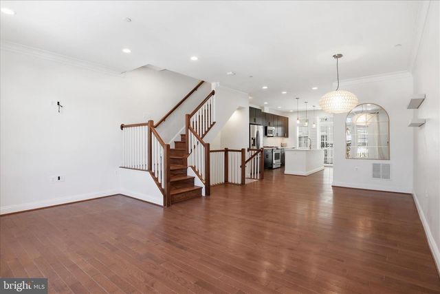 829 N WAKEFIELD ST, Arlington, VA 22203