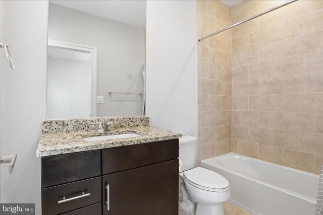 829 N WAKEFIELD ST, Arlington, VA 22203