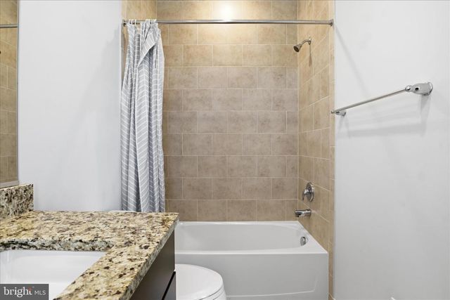 829 N WAKEFIELD ST, Arlington, VA 22203