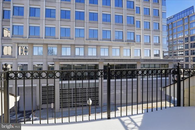 829 N WAKEFIELD ST, Arlington, VA 22203