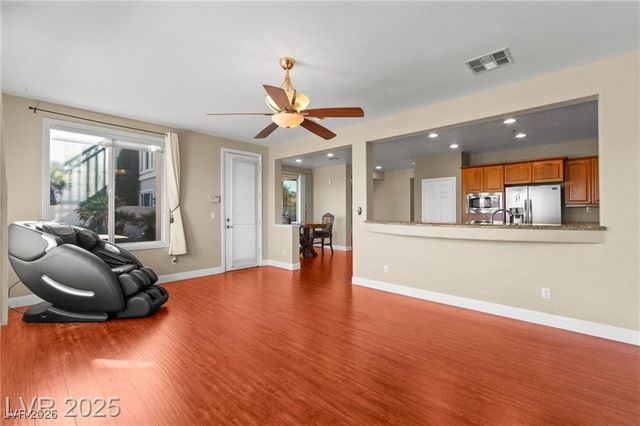 2900 Carmelo Drive, Henderson, NV 89052