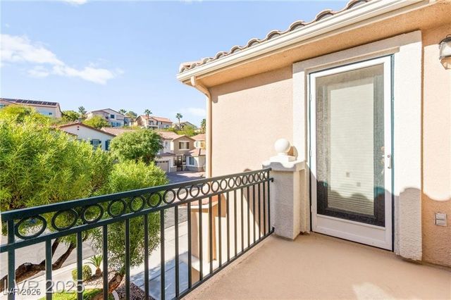 2900 Carmelo Drive, Henderson, NV 89052