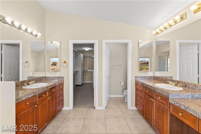 2900 Carmelo Drive, Henderson, NV 89052