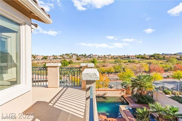 2900 Carmelo Drive, Henderson, NV 89052