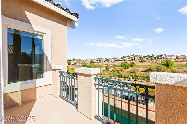 2900 Carmelo Drive, Henderson, NV 89052