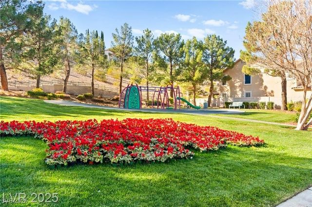 2900 Carmelo Drive, Henderson, NV 89052