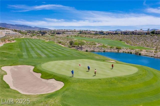 2900 Carmelo Drive, Henderson, NV 89052