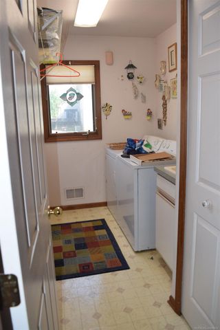 1037 Todd Court, White Lake, MI 48383