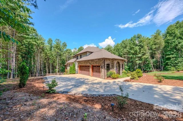 1416 Southpointe Drive 67, Morganton, NC 28655
