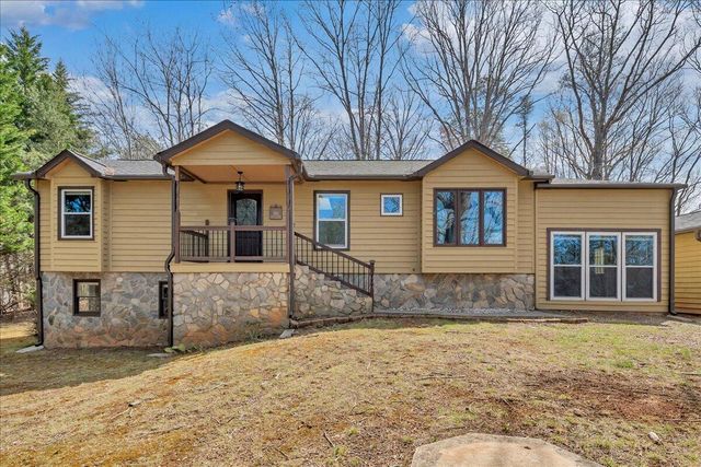 80 Walnut Landing CIR, Hardy, VA 24101
