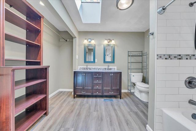 80 Walnut Landing CIR, Hardy, VA 24101