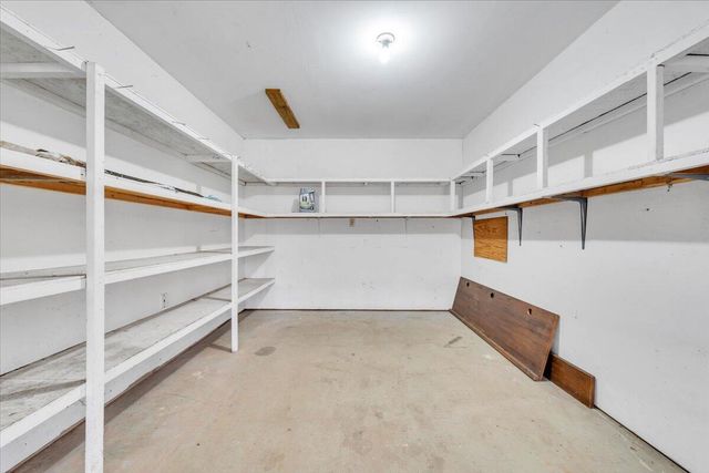 80 Walnut Landing CIR, Hardy, VA 24101