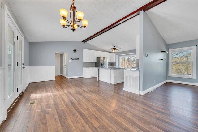 80 Walnut Landing CIR, Hardy, VA 24101