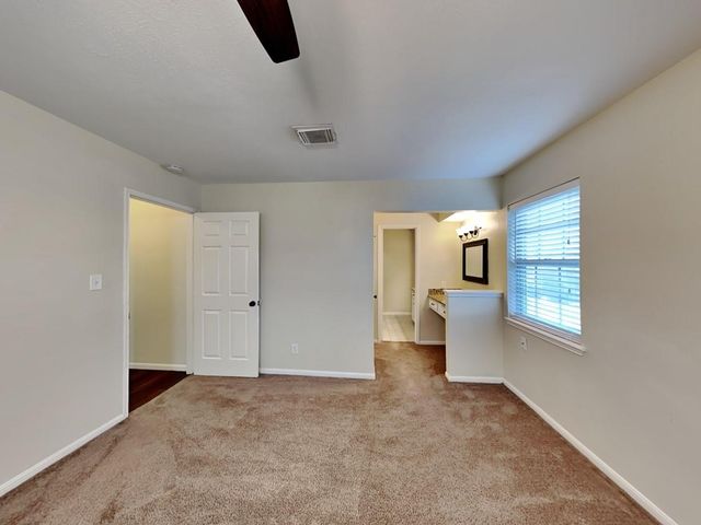 105 Saint Andrews Drive, Friendswood, TX 77546