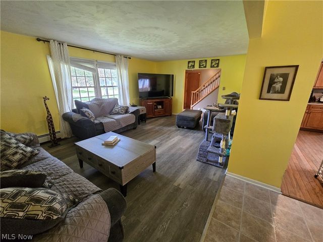 1847 Bruce Street, Canal Fulton, OH 44614