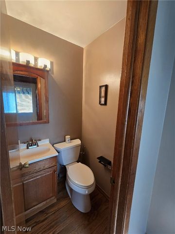 1847 Bruce Street, Canal Fulton, OH 44614