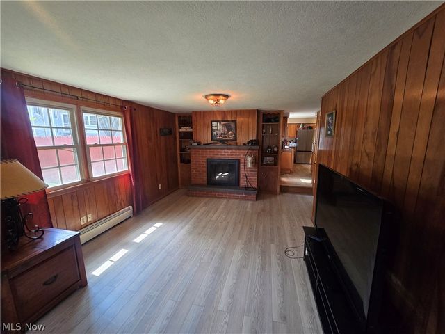 1847 Bruce Street, Canal Fulton, OH 44614