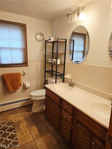 1847 Bruce Street, Canal Fulton, OH 44614
