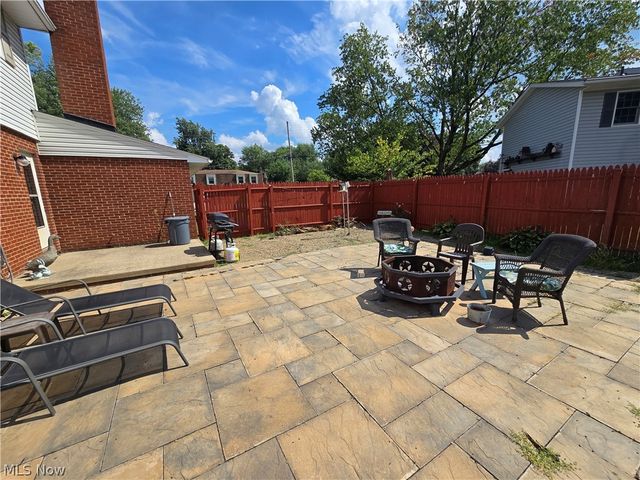 1847 Bruce Street, Canal Fulton, OH 44614