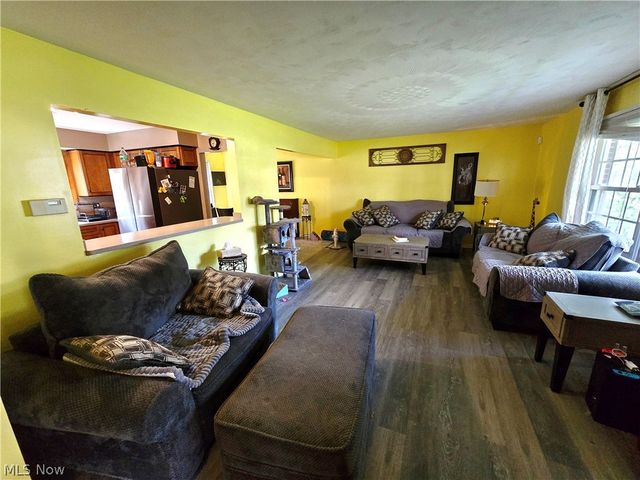 1847 Bruce Street, Canal Fulton, OH 44614