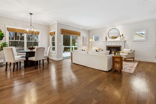 3707 Fox Crossing, Saint Joseph, MI 49085